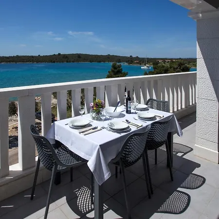 Apartamento Marijola *