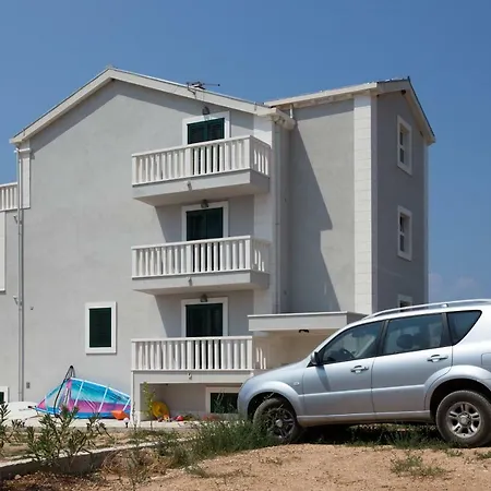 Marijola Lejlighed *