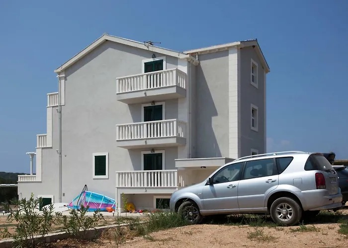 Marijola Apartment *