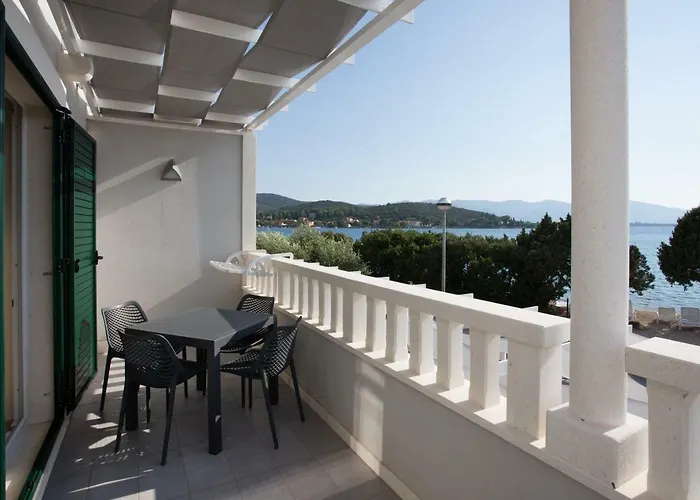 Apartment Marijola *